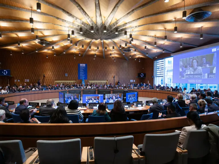 25631_2769512_1745549549220869297