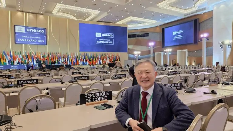 SNOW_20251106_094322_915